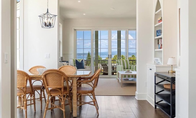 Petoskey Casa | Welcoming! Professionally Decorated with Panoramic Lake Views. One of a kind!