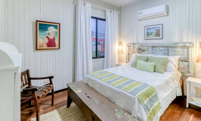 La Cruz Casa | Welcoming suite at Hotel Punta Descartes with fast WiFi & on-site dining