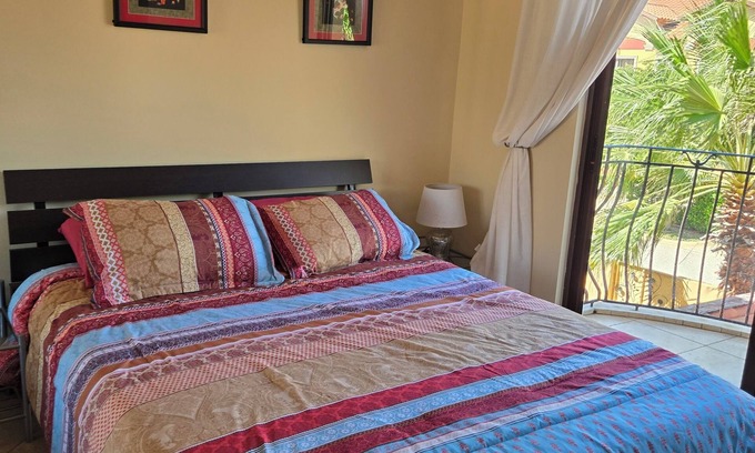 Gold Coast Casa | Welcoming villa within five minutes of the beach.