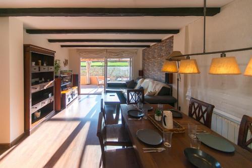 Palafrugell Apartamento | WELCS APARTAMENTO 200 PDA CON TERRAZA y PISCINA