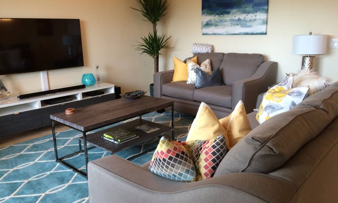 Braden River Condominio | Unidad bien equipada: incluye golf ilimitado, tenis. Vista al campo de golf.