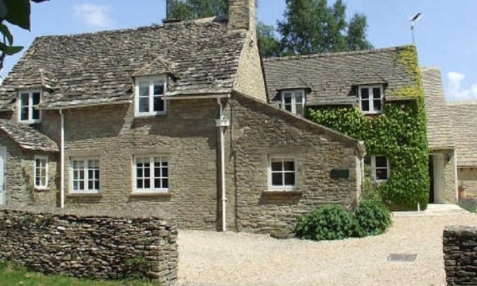 Ewen Cama Y Desayuno | Well Cottage B&B