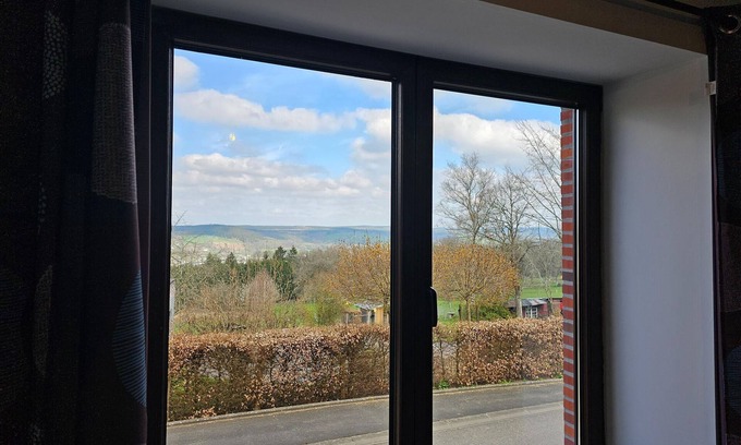 Stavelot Casa | Casa de vacaciones bien equipada en Stavelot con terraza y jardín