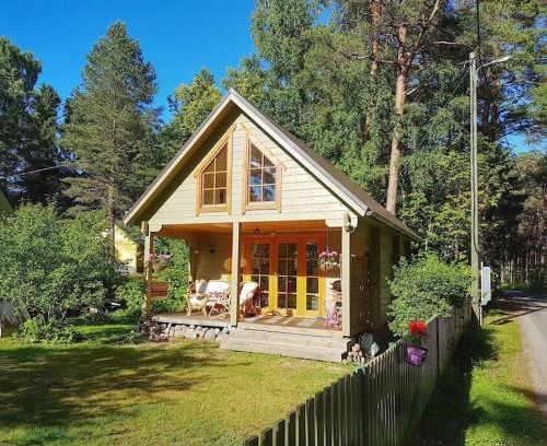 Vosu Apartamento | Well-equipped summerhouse with sauna in Võsu