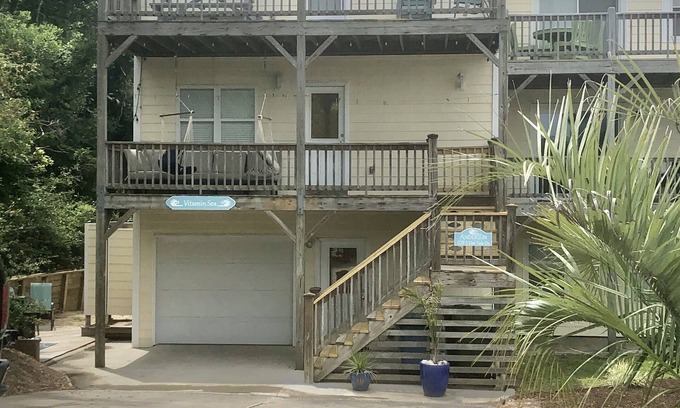Emerald Isle Cabaña | Casa asequible de 4 habitaciones / 4 baños cerca del océano