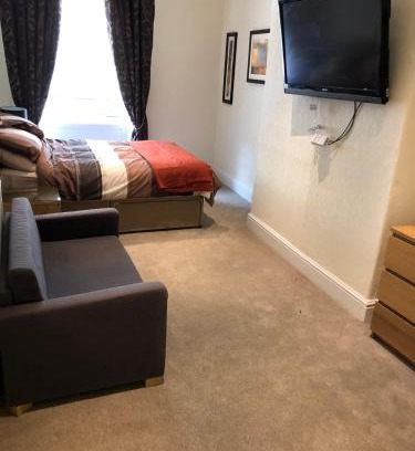 Dewsbury Cama Y Desayuno | Wellington Tavern Accommodation