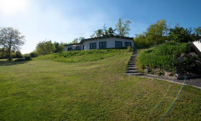 Necin Casa | Wellness bungalov - vodní nádrž Slapy - 40km od Prahy
