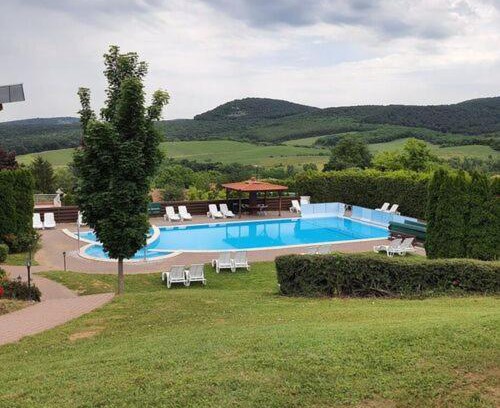 Dunaszentmiklos Apartamento | Wellness Park Apartman