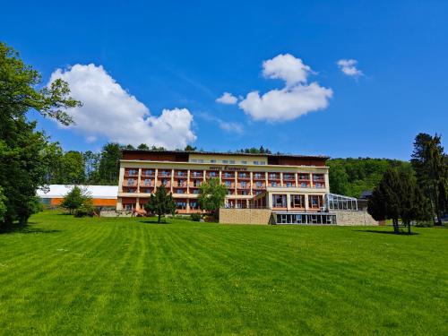 Roznov Pod Radhostem Hotel | Wellness Resort Energetic