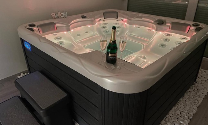 Pecs Apartamento | WELLNESS SZALON PÉCS