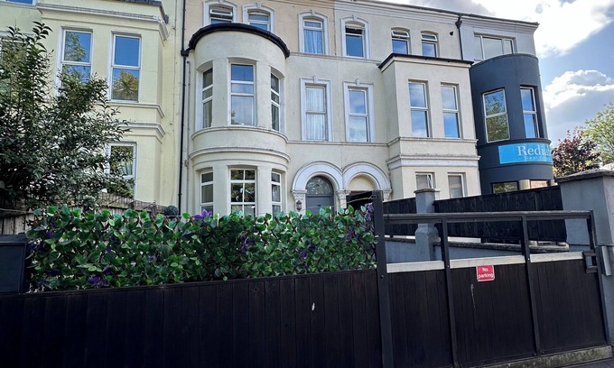 Queens Quarter Apartamento | Welly Self Service