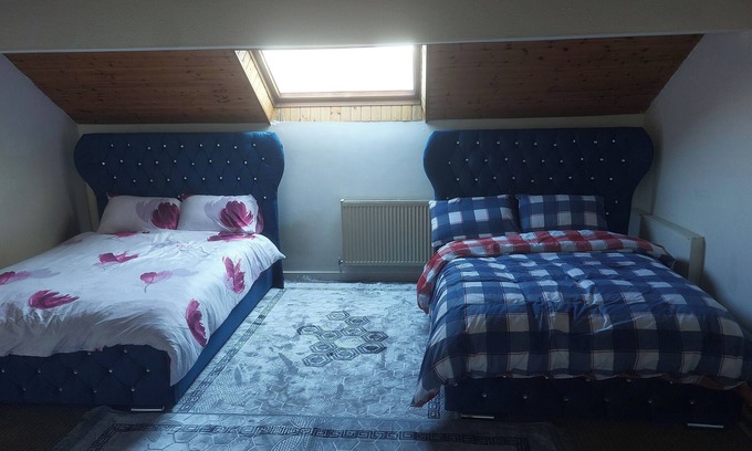 Llanrug Apartamento | Welsh Mountain Retreat with studio flat