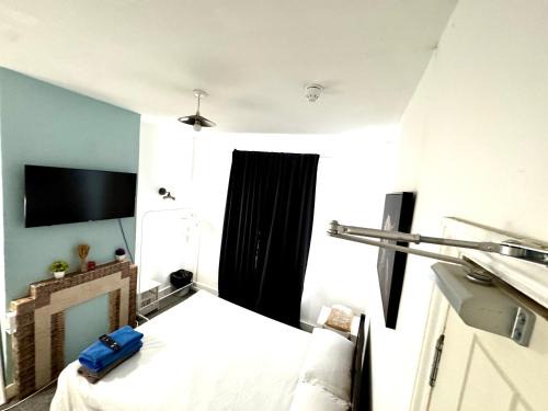 Brent Casa | Wembley property