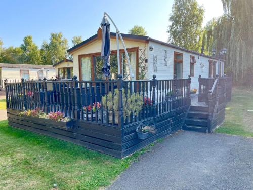 Wisbech Casa | Wentworth Lodge