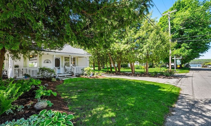 Ephraim Casa | Wes's Landing- Walk to Downtown Ephraim