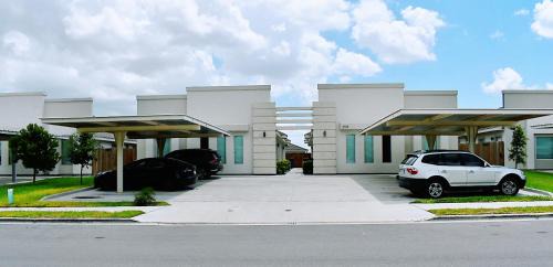 Weslaco Apartamento | Weslaco Apt C 1