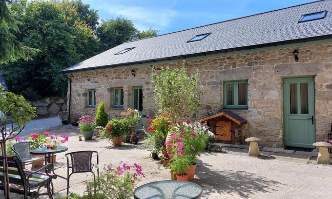 Lanner Apartamento | Wesley House Holidays - Choice of 2 Quirky Cottages in 4 private acres