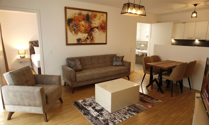 Bahnstadt Apartamento | West arcades 3.4 | 100m² | Wifi | Netflix | Parking