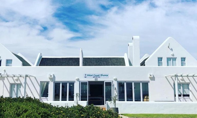 Jacobs Bay Casa | West Coast Shores