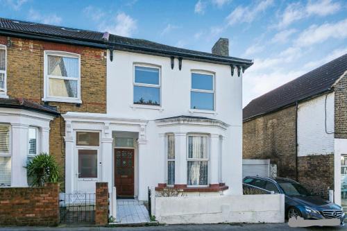 Broad Green Casa | West Croydon