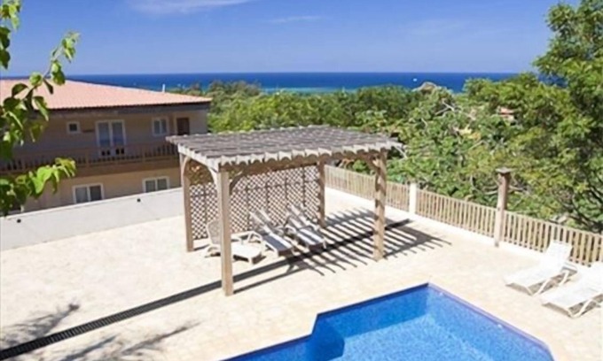 West End Condominio | West End Pool & Amazing Views 2 BR / 2 BA Condo Disfrute de los vientos alisios Vacate Well