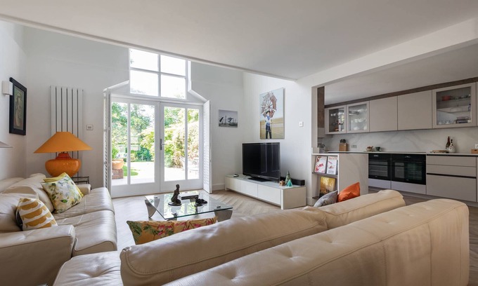 Childs Hill Apartamento | West Heath Road by onefinestay