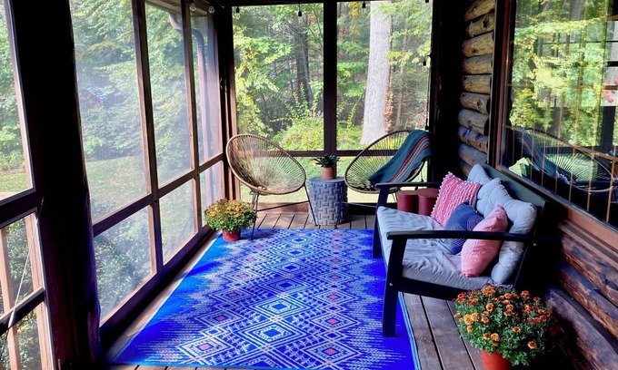 West Hill Lake Casa | West Hill Cabin