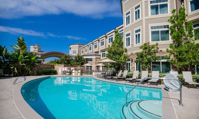 Carlsbad Hotel | West Inn & Suites