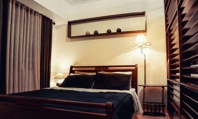Project 7 Condominio | West Insula enfrente de SM North y Trinoma Malls