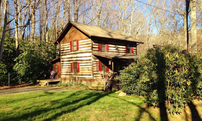 Todd Cabina | Cabin Fever West Jefferson / Boone - IMPUESTOS, WIFI Y MANTELERIAS TODO INCLUIDO!