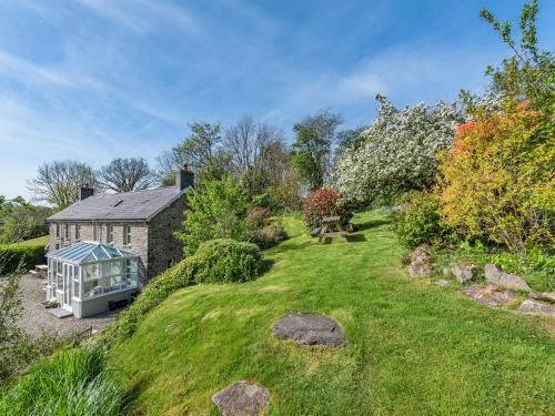 Llandysul Casa | West Llwyn - Uk41757