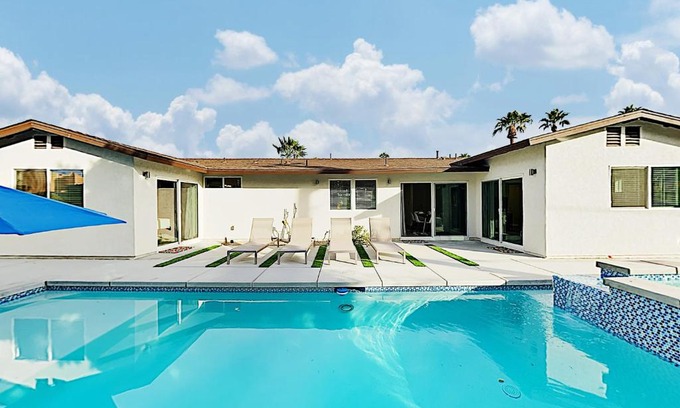 Racquet Club South Casa | West Nicola Escape Permit# 2719