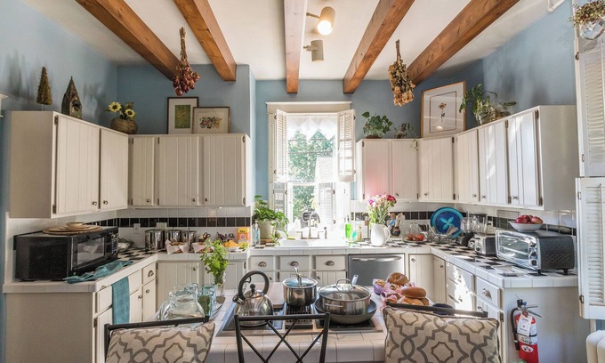West Fairfax Casa | West Park Gardens
