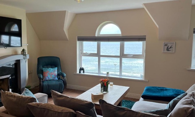 Portrush Apartamento | West Strand Beach Penthouse, Portrush Seafront