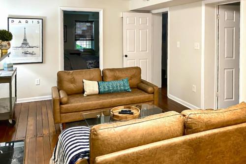 Historic Downtown Savannah Apartamento | West Victorian District Garden Retreat
