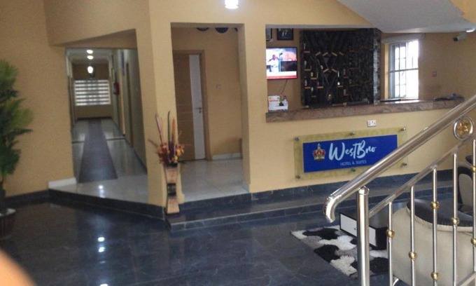 Lekki Hotel | Westbro hotel and suites