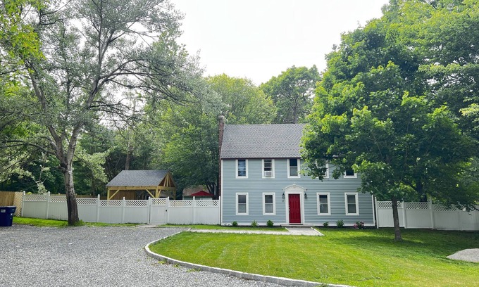 Wood River Junction Casa | Westerly Retreat
