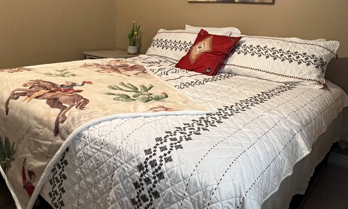 Eagle Pass Apartamento | Western Style King,Queen&Sofabed