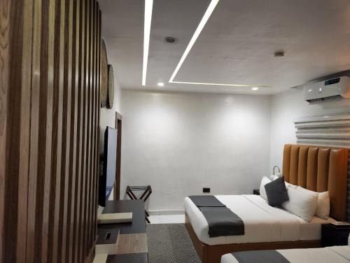 Lekki Phase 1 Hotel | Westine Hotels and Spa Limited