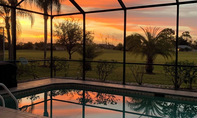 Westminister Casa | Westminster Golf Community! Conveniently located in Ft. Myers area-Lehigh Acres.