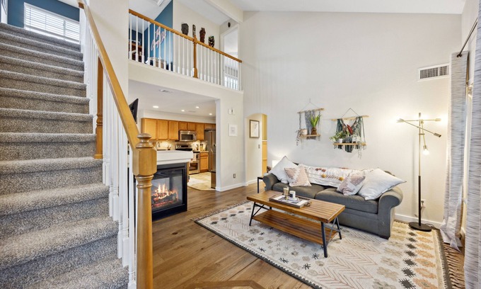 North Central Westminster Casa | Westminster Retreat - Pool & BBQ
