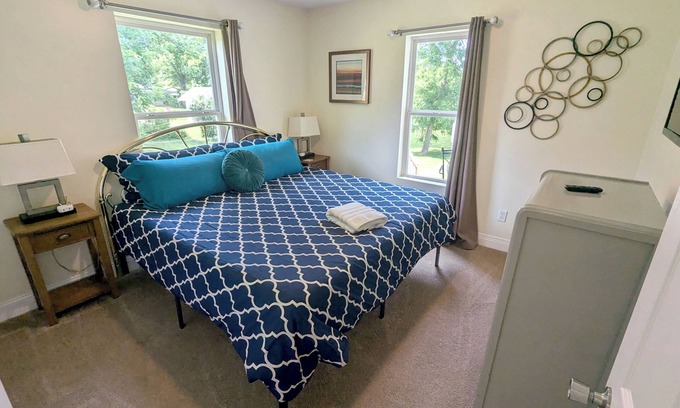 Bloomington Casa | Westside Storey and a Half