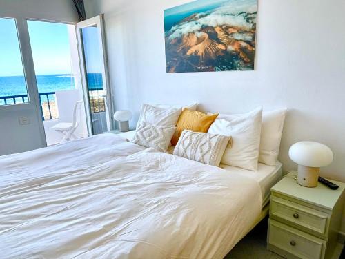 La Santa Apartamento | Weybeach3 ocean frontline,sea view,private terrace