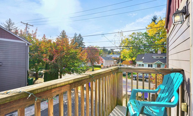 Parkrose Casa | WFH-Friendly Hub w/Fenced Patio in Portland!