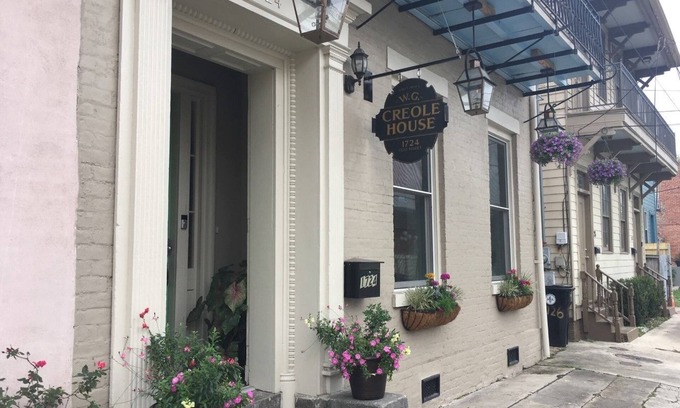 Faubourg Lafayette Casa | WG Creole House 1850