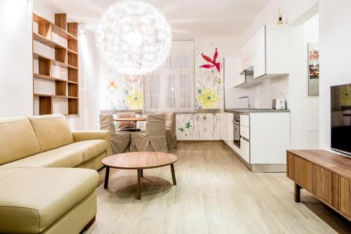 Siska District Apartamento | WH Apartments