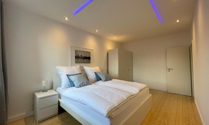 Nordstadt Apartamento | WH Immobilien Design City Appartement Rainshower