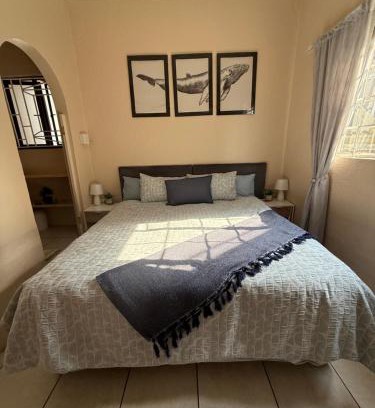 Amanzimtoti Apartamento | Whale's Cove