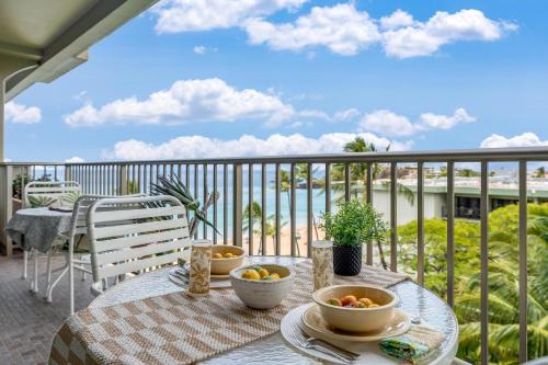 Kaanapali Casa | Whaler 712 · WHA 712 Kaanapali OceanFront Condo w Ocean Views