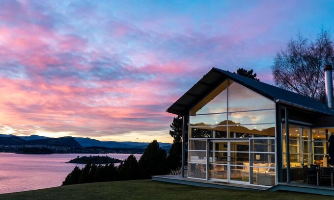 Wanaka Casa | Impresionantes vistas al lago y a la montaña desde este lujoso albergue